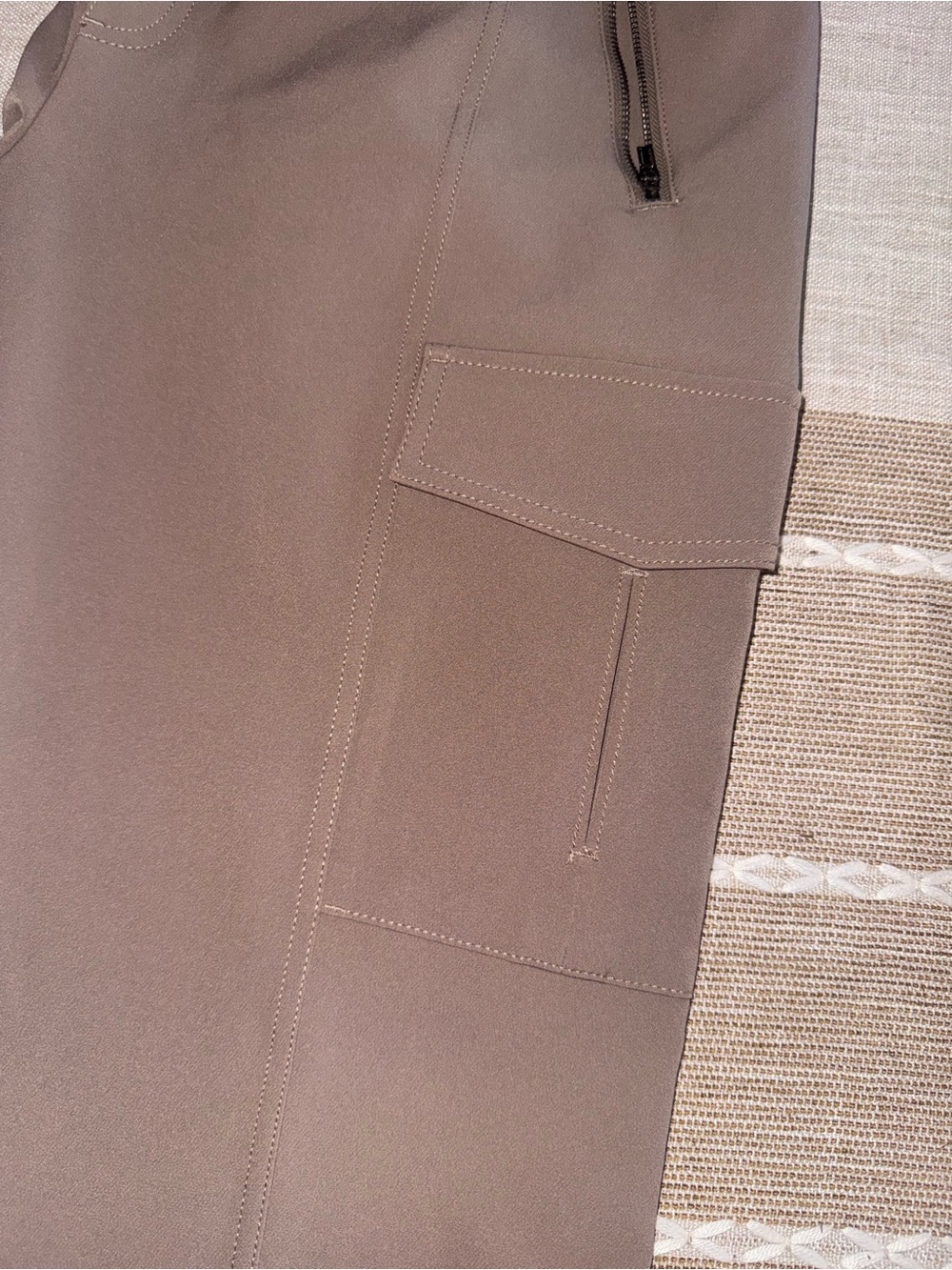 Athleta Women's Dark Brown Cargo Pants - Picture 2 of 6